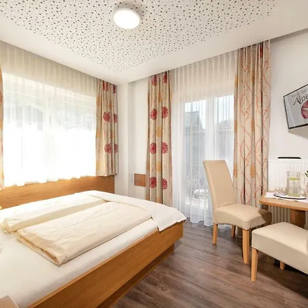 Alpenhof - New Sauna Area Bad Hofgastein